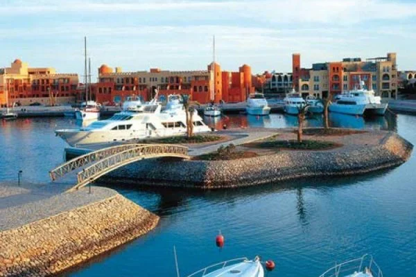 5-aqua-egypt-tours-4-600x433-1